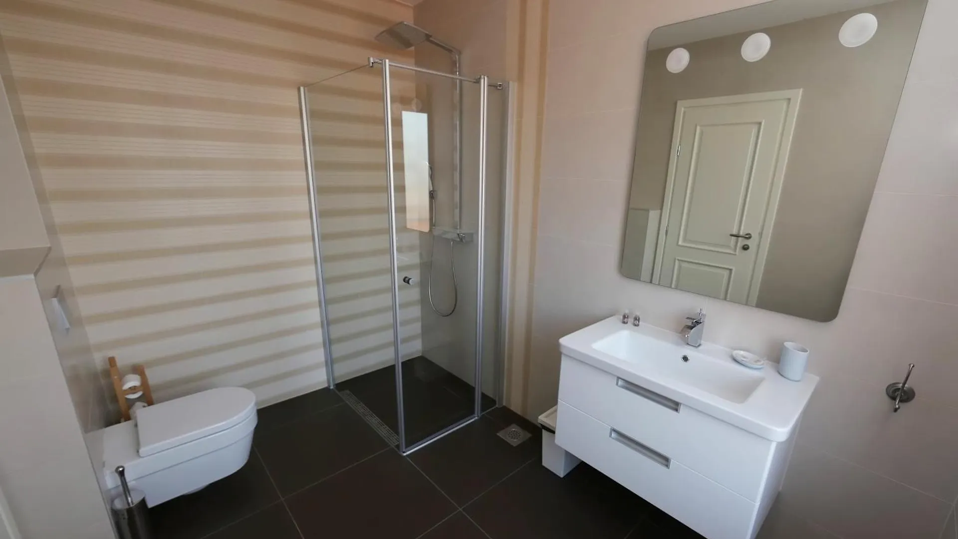 Apartments Poville Residence Povile 0*,