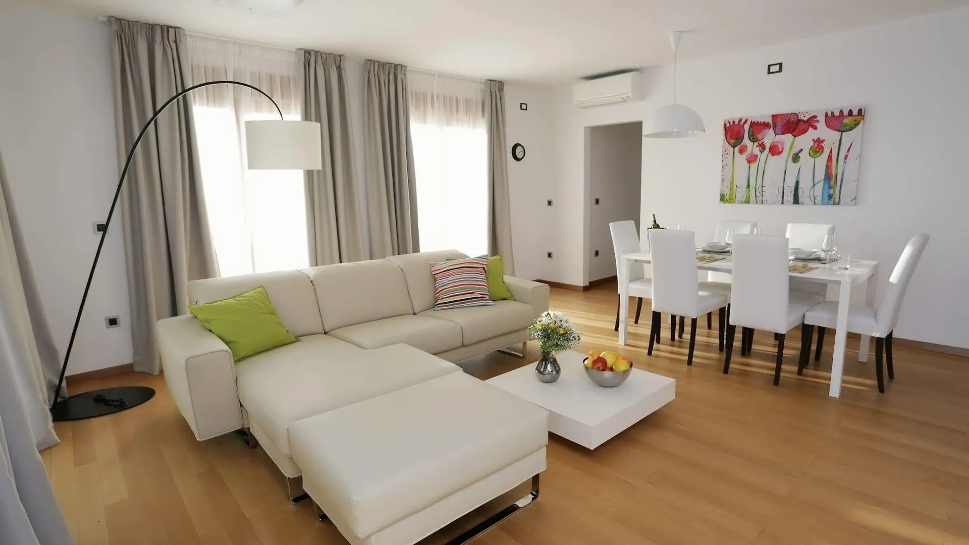 Apartments Poville Residence Povile